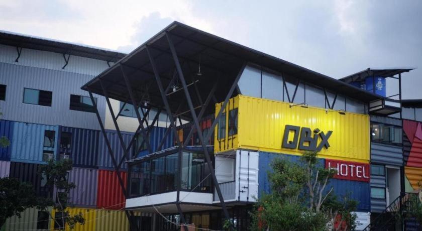 Qbix Hotel Khon Kaen Ngoại thất bức ảnh