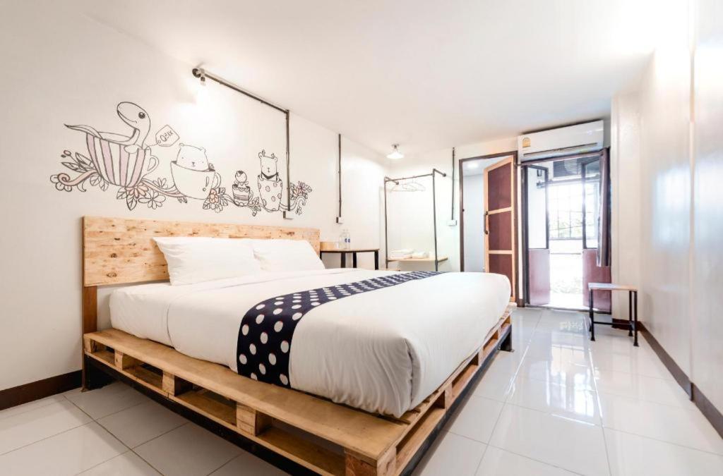 Qbix Hotel Khon Kaen Ngoại thất bức ảnh